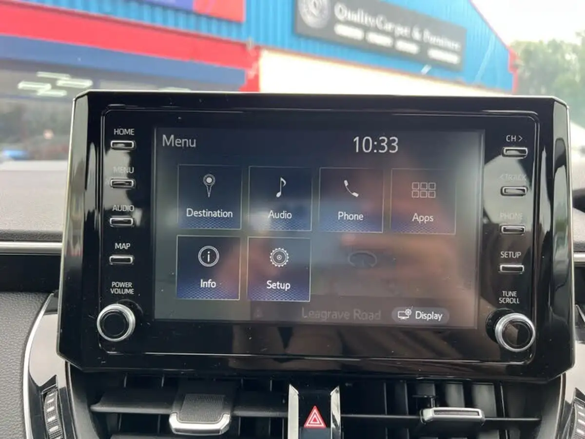 2021-toyota-corolla-20-vvt-i-icon-tech-touring-sports-big-11