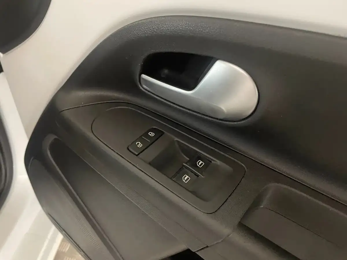 2021-volkswagen-up-10-up-65ps-sre-bmt-evo-3d-big-11