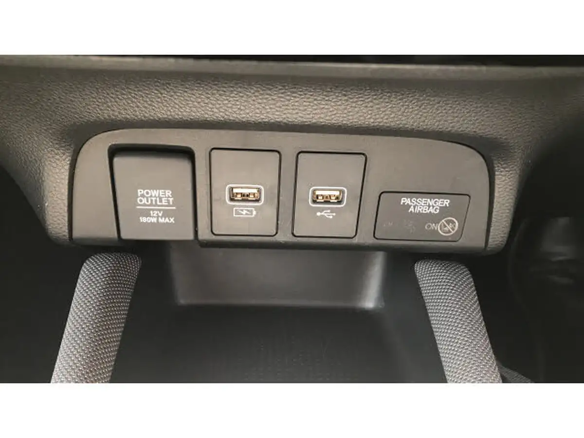 2021-honda-jazz-15-i-mmd-crosstar-ex-109ps-two-tone-big-37