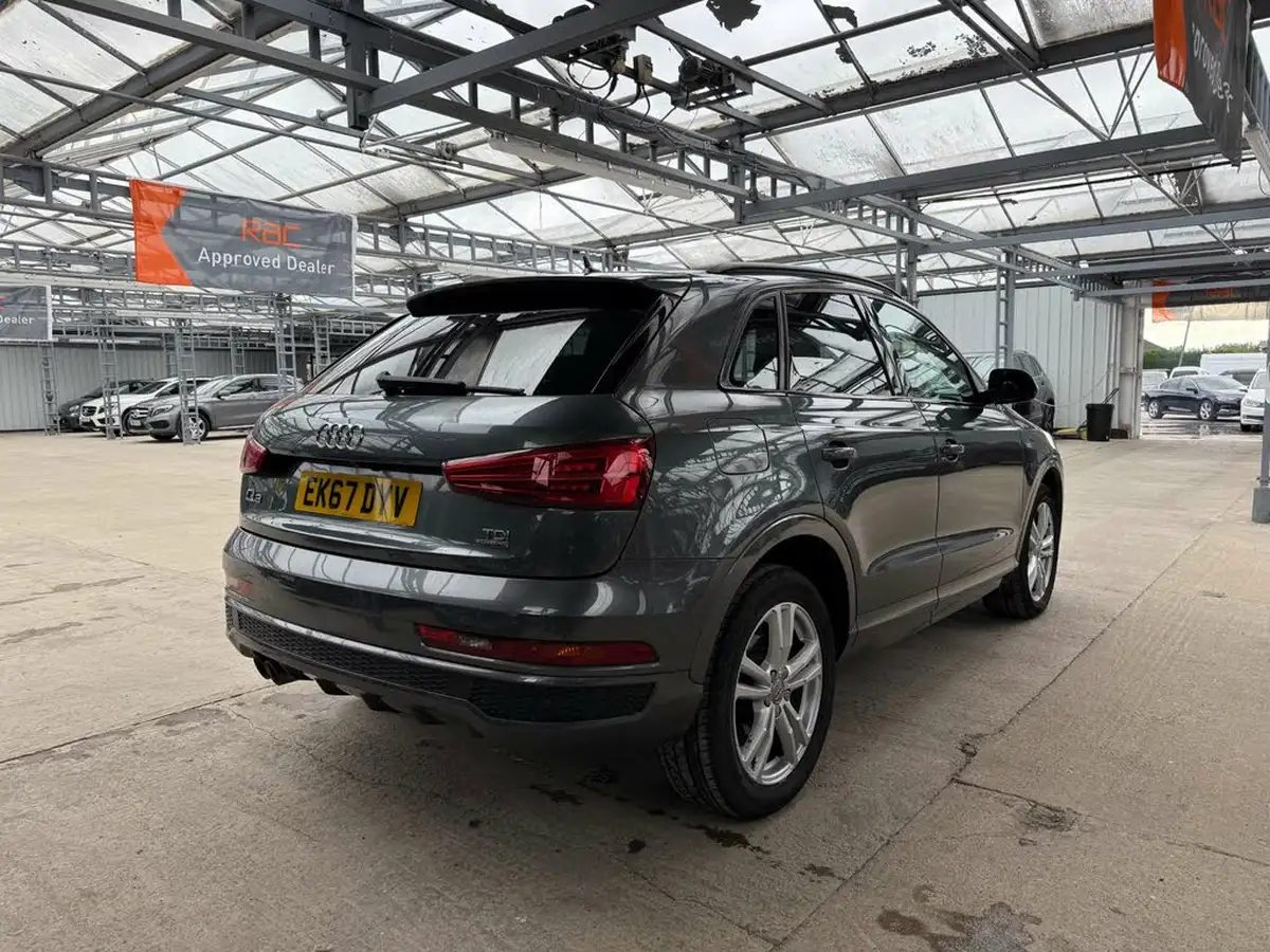2017-audi-q3-20-tdi-quattro-s-line-edition-150ps-tronic-big-6