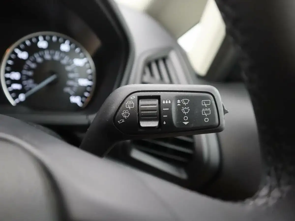 2022-ford-ecosport-10t-titanium-big-36