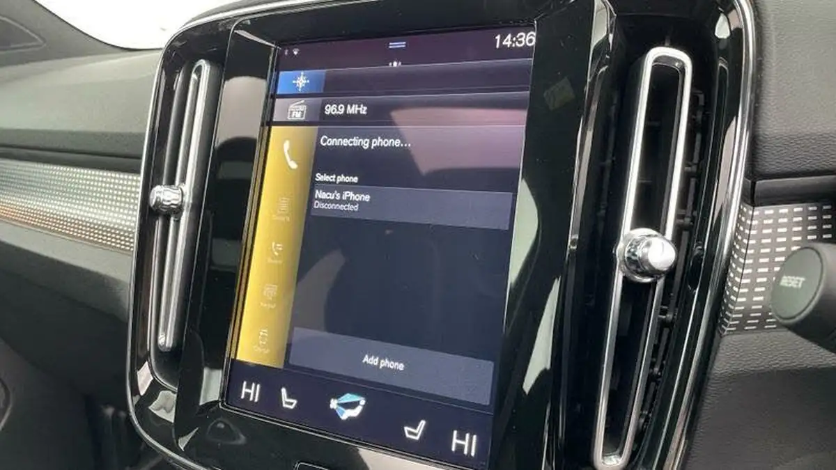 2022-volvo-xc40-15-t5-r-design-pro-big-17