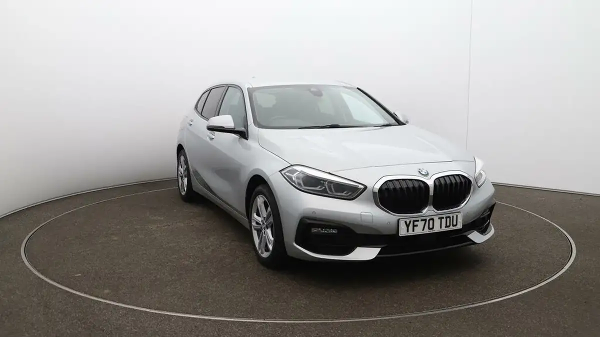 2020-bmw-1-series-big-35