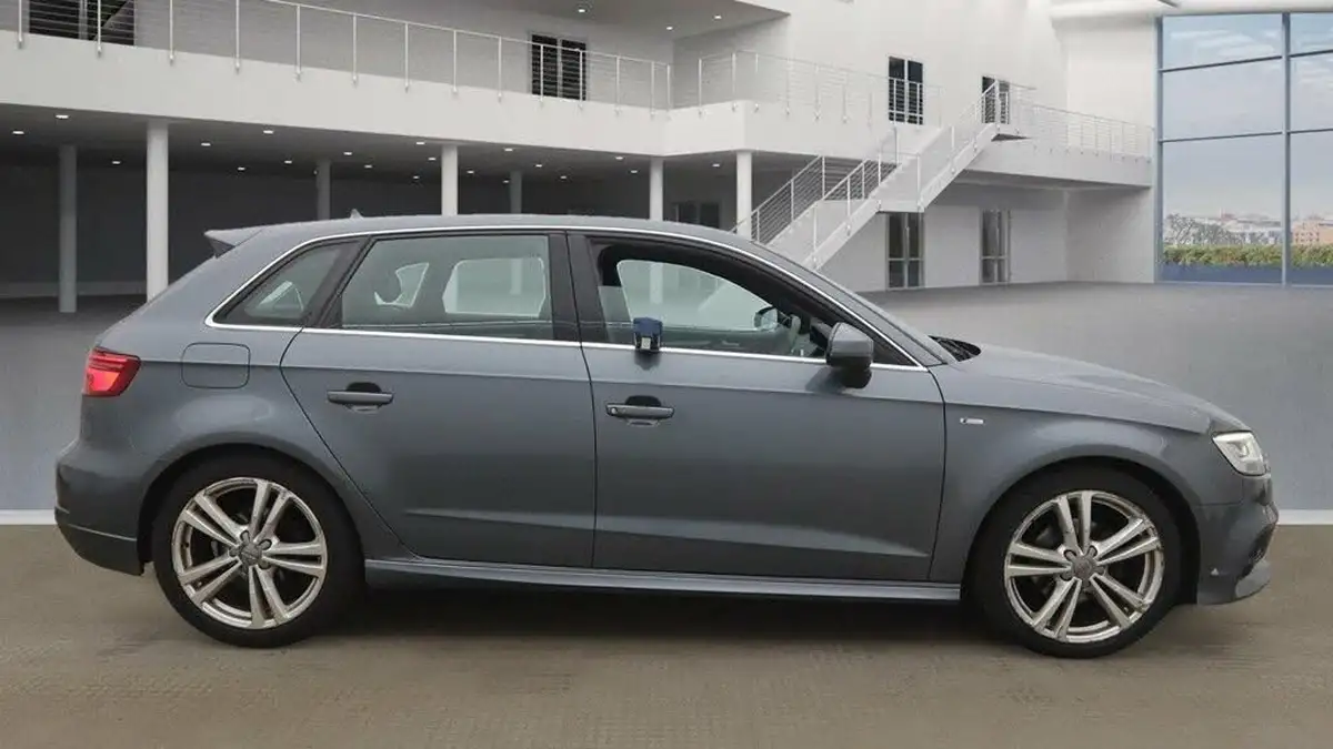 2017-audi-a3-20-tdi-s-line-150ps-ss-sportback-5d-tronic-big-10