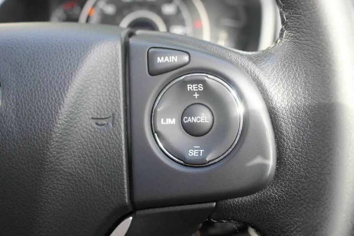 2018-honda-cr-v-20-i-vtec-se-plus-navi-4wd-ss-big-18