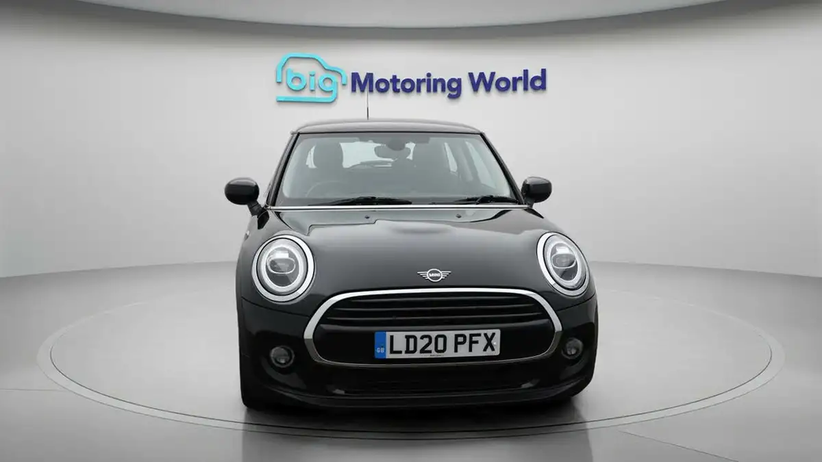 2020-mini-cooper-15-cooper-classic-hatchback-3d-auto-big-2