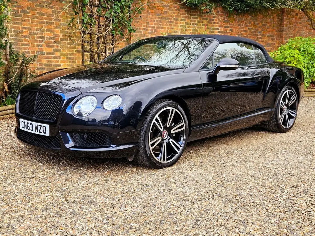 2013-bentley-continental-40-gtc-v8-big-0