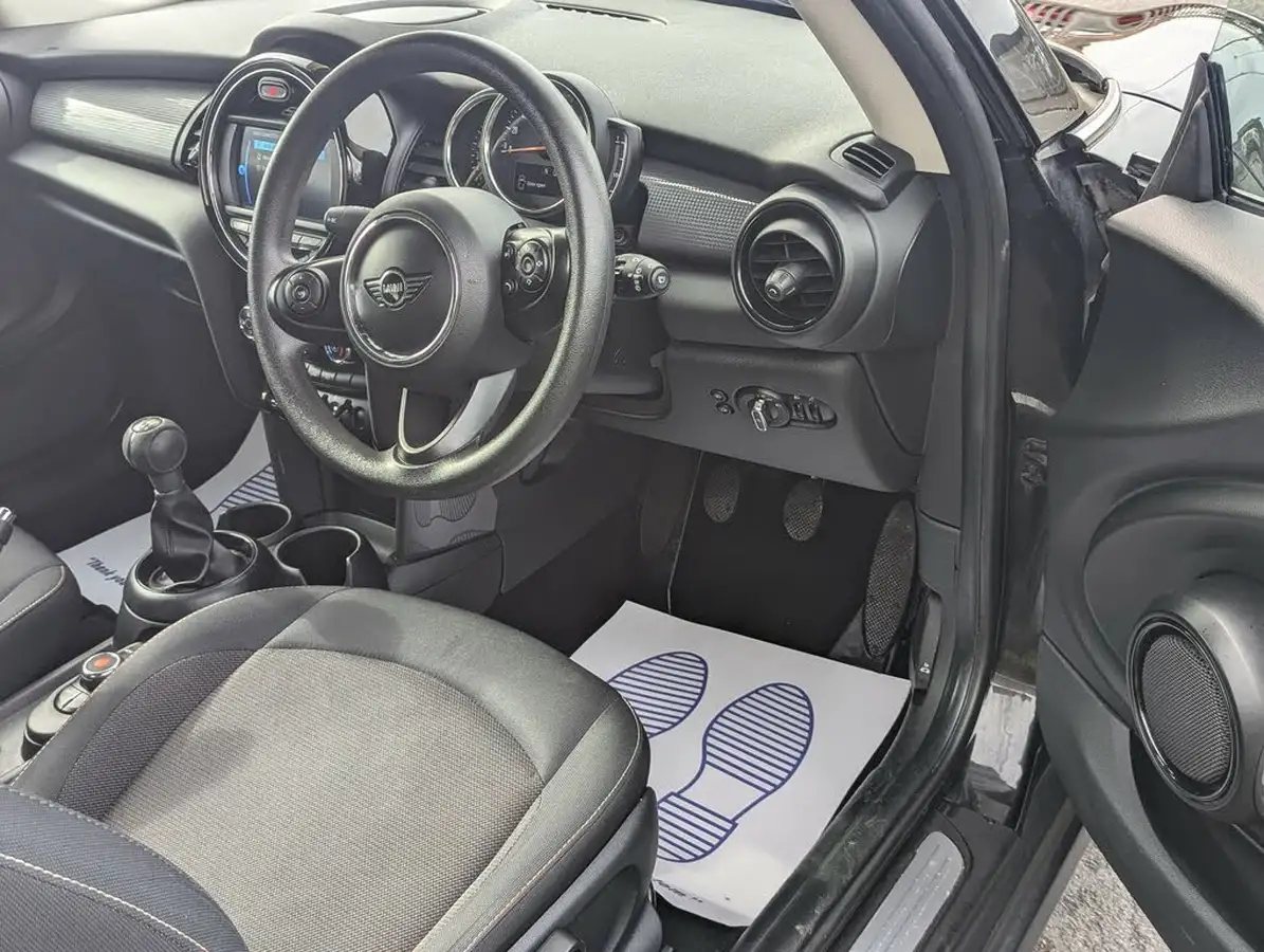 2018-mini-cooper-15-cooper-series-ii-ss-hatchback-3d-big-29