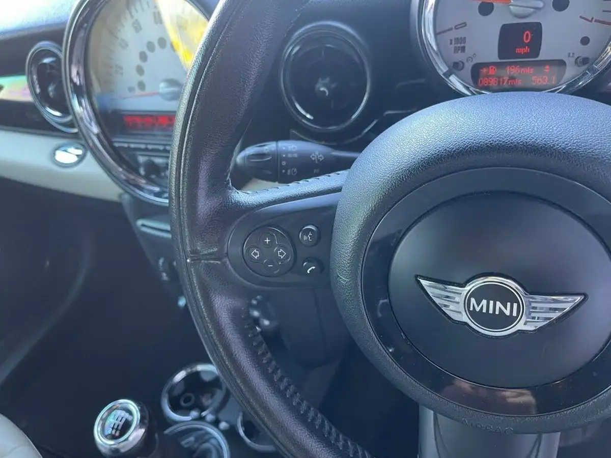 2011-mini-cooper-20td-cooper-sd-hatchback-3d-big-17