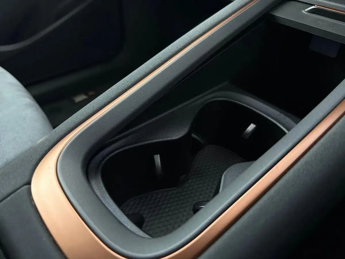 2024-cupra-born-e-v3-230ps-77kwh-e-boost-big-39