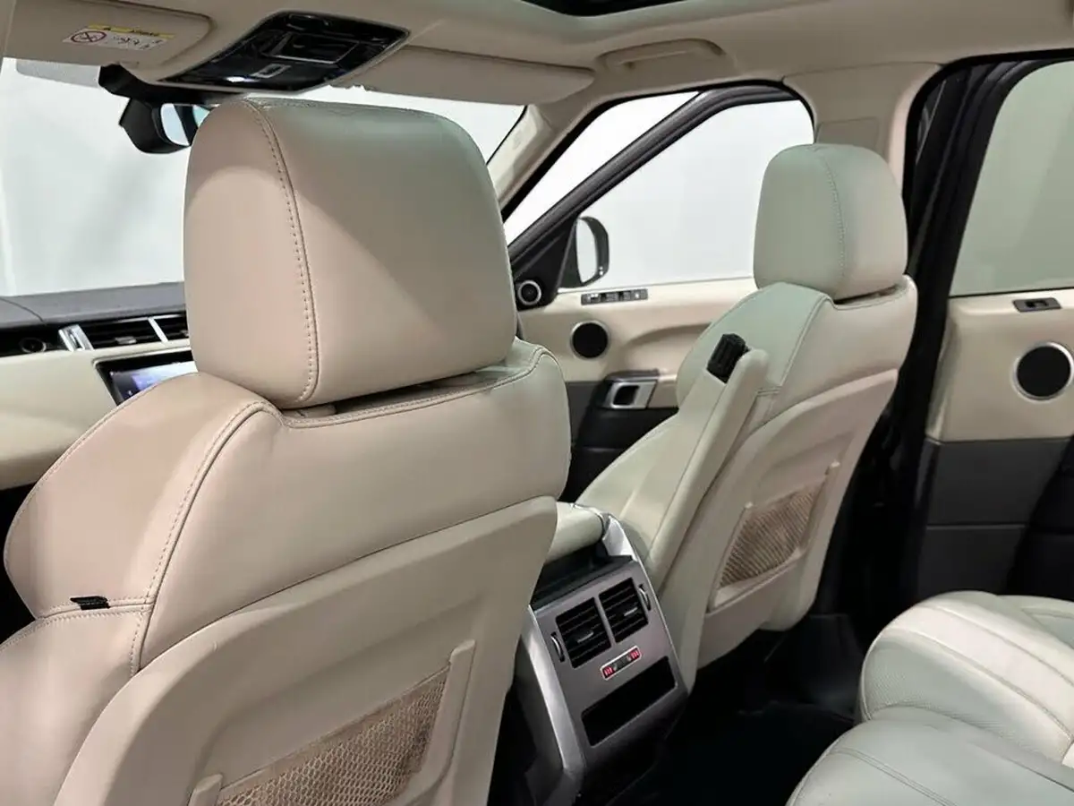 2017-land-rover-range-rover-sport-20sd4-hse-241ps-big-29
