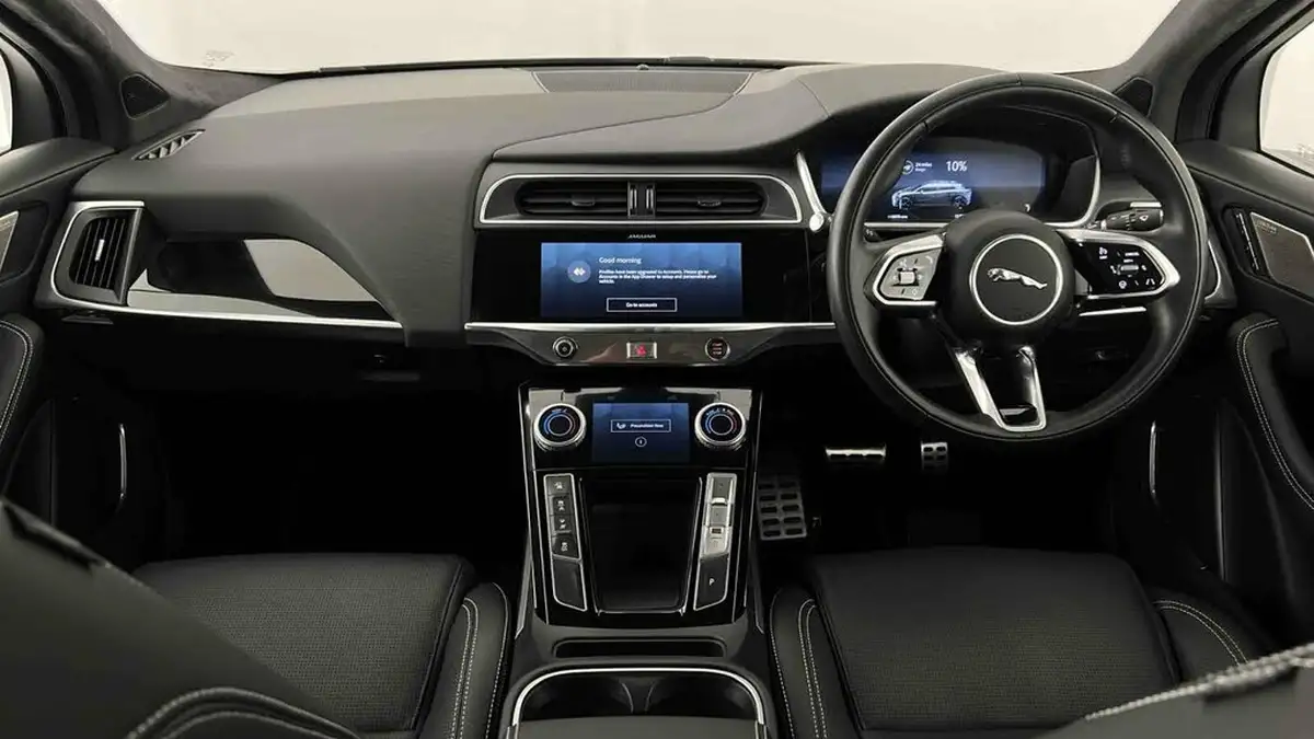 2023-jaguar-i-pace-ev400-hse-black-big-9