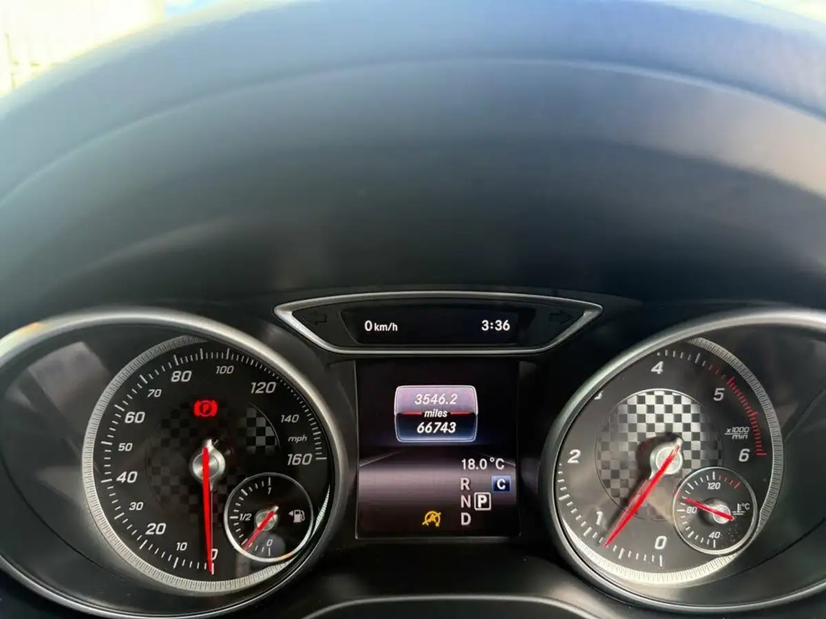 2016-mercedes-benz-a-class-21d-a200d-sport-premiumss-7g-dct-big-44