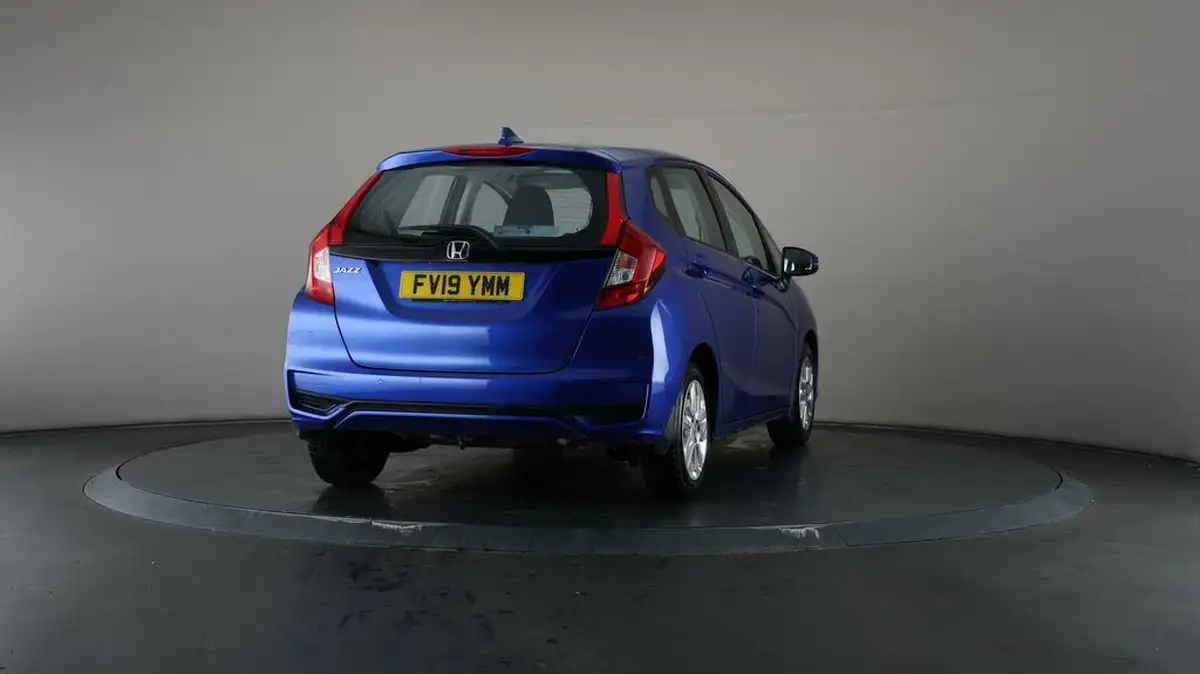 2019-honda-jazz-13-i-vtec-se-big-67