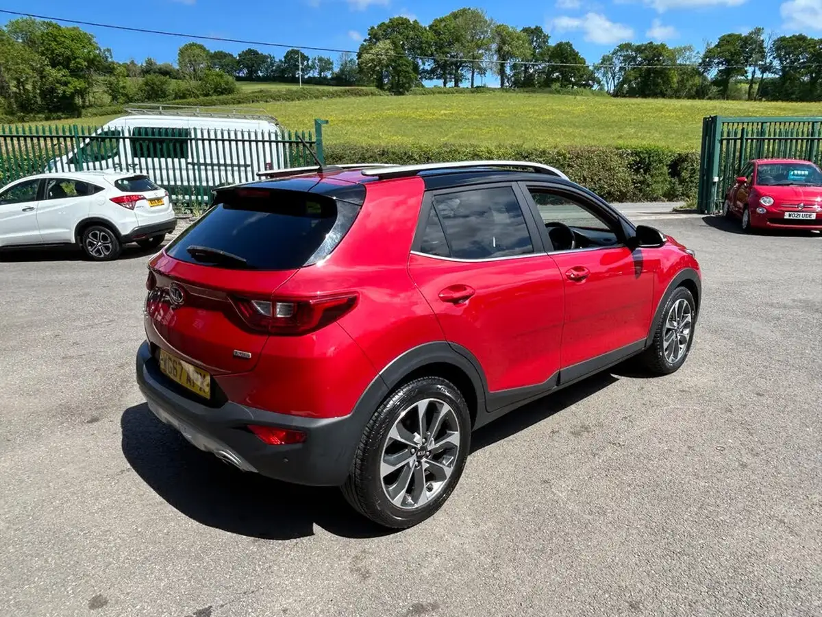 2017-kia-stonic-10-t-gdi-first-edition-big-9