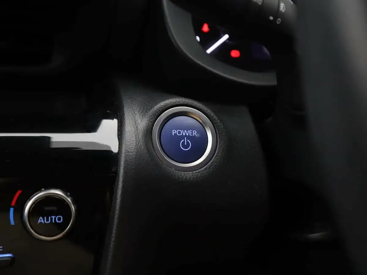 2022-toyota-yaris-15-vvt-i-design-panoramic-roof-big-31