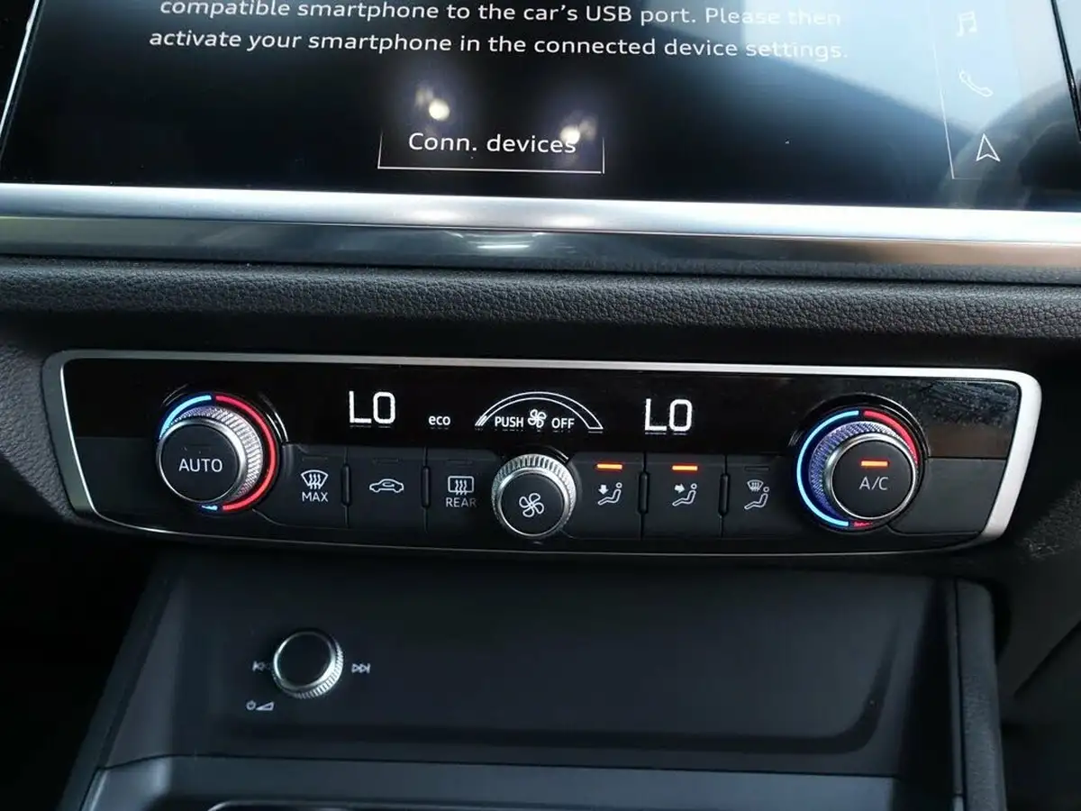2019-audi-q3-20-45-tfsi-s-line-station-wagon-big-29