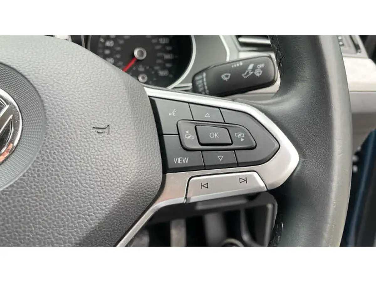 2020-volkswagen-passat-15-tsi-sel-saloon-4d-big-17