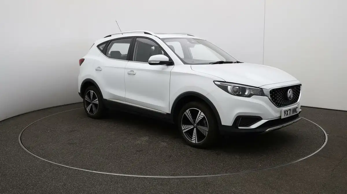 2021-mg-zs-suv-e-exclusive-ev-big-43