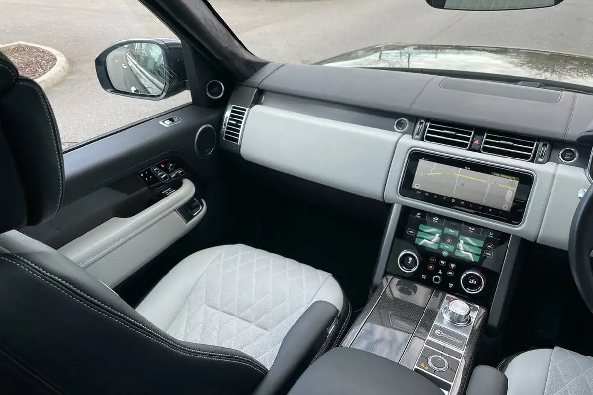 2021-land-rover-range-rover-50-v8-p565-svautobiography-dynamic-big-17
