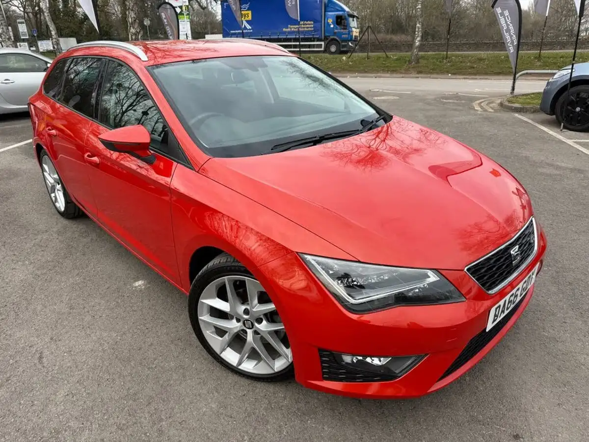 2016-seat-leon-14-fr-tech-pack-ecotsi-sports-tourer-5d-1395cc-big-2