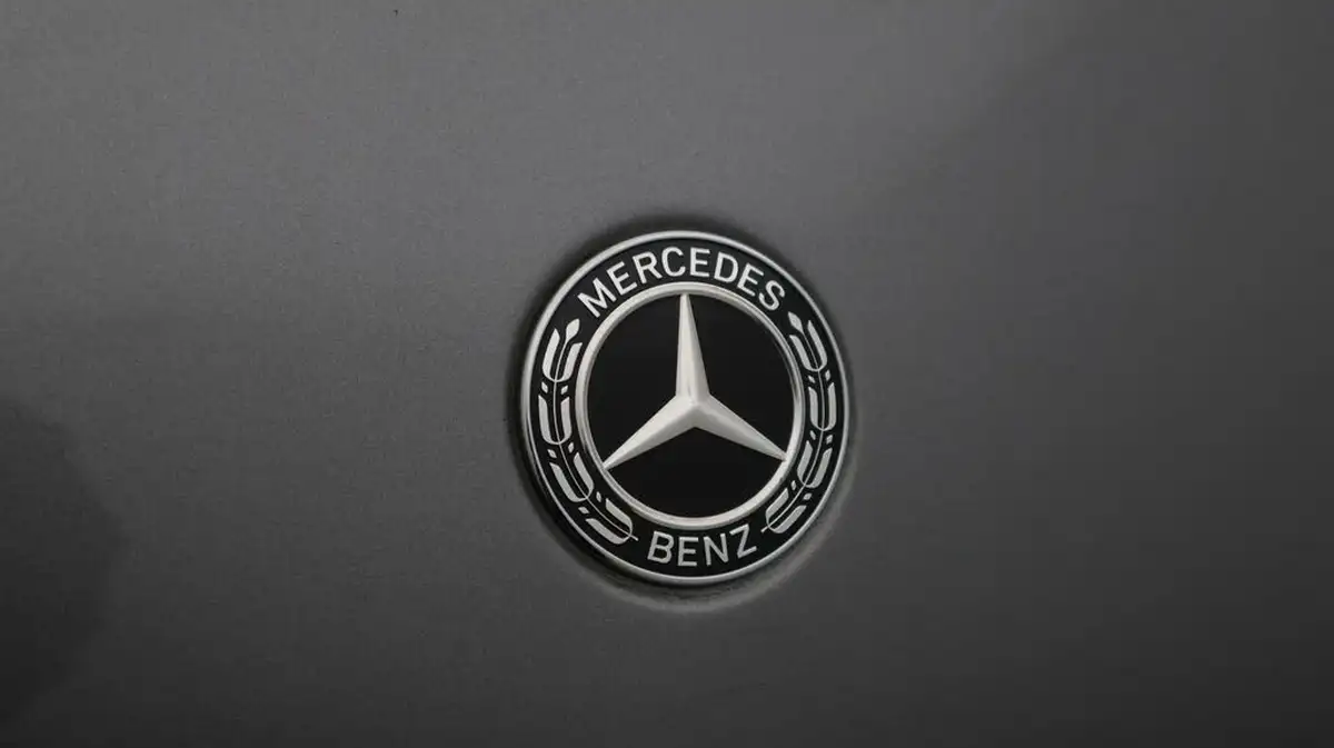 2019-mercedes-benz-cla-20-cla-220-amg-line-premium-plus-coupe-4d-big-23