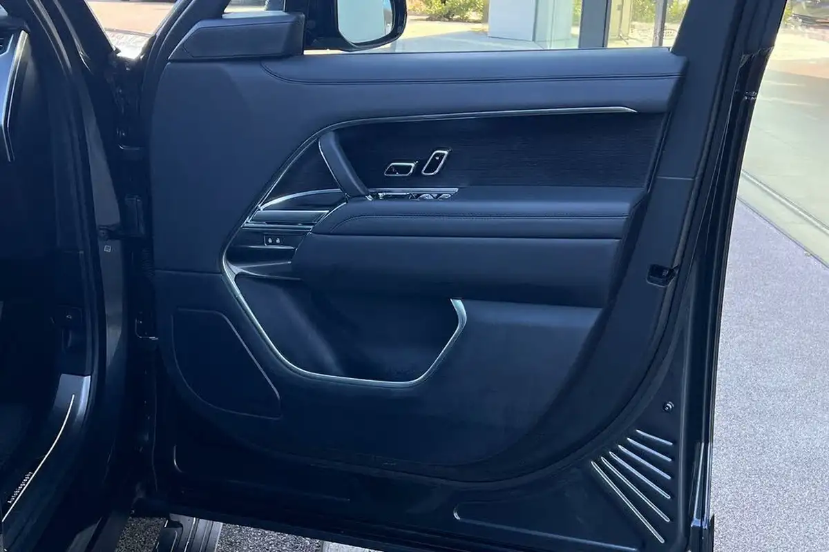 2023-land-rover-range-rover-30-d350-sv-big-64