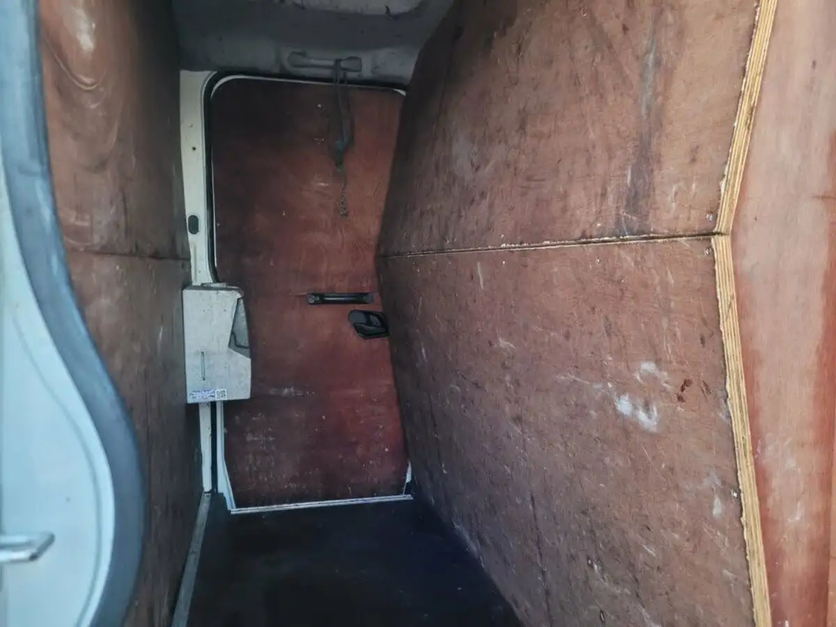 2015-iveco-daily-big-9