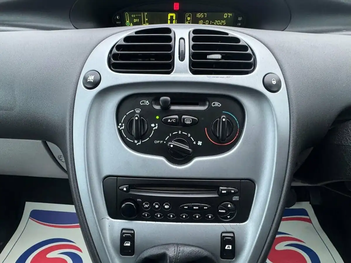 2007-citroen-xsara-picasso-16-vtx-big-14