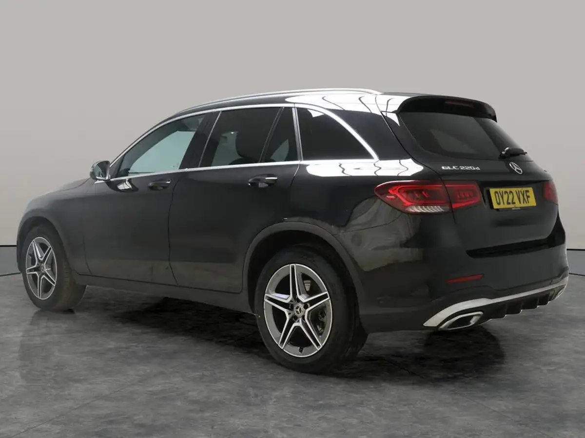 2022-mercedes-benz-glc-class-20d-glc220d-amg-line-195ps-station-wagon-5d-1950cc-4matic-plus-big-13