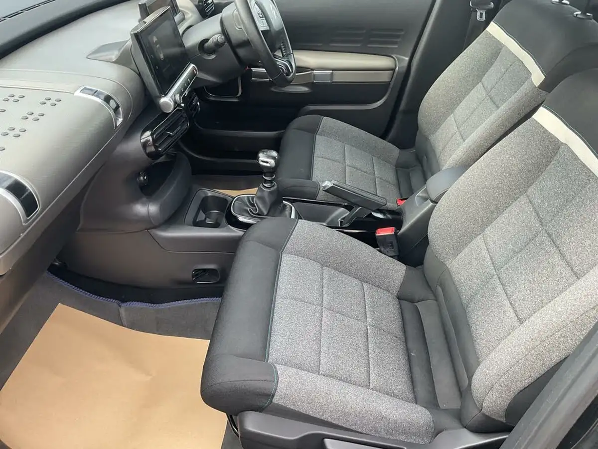 2019-citroen-c4-cactus-12-puretech-feel-110ps-big-17