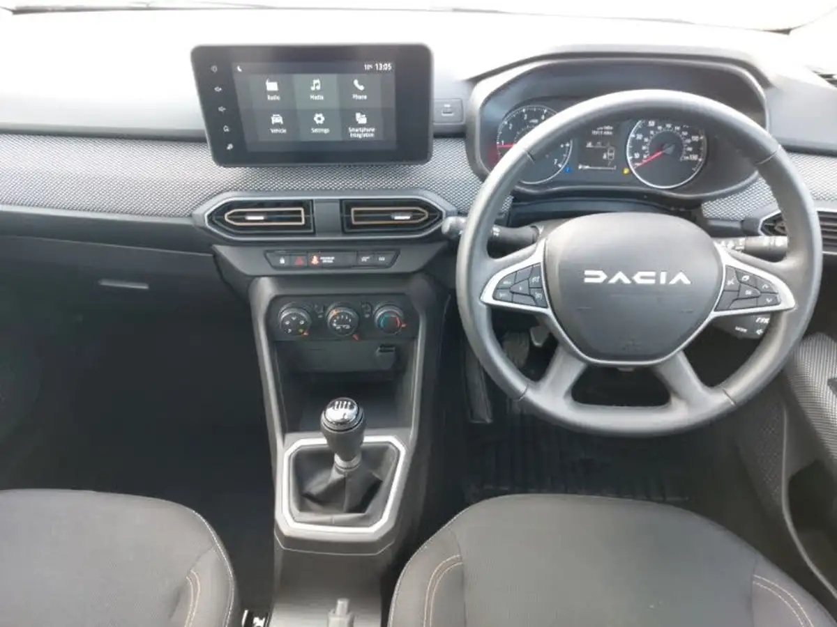 2024-dacia-sandero-stepway-10-tce-expression-90bhp-big-6