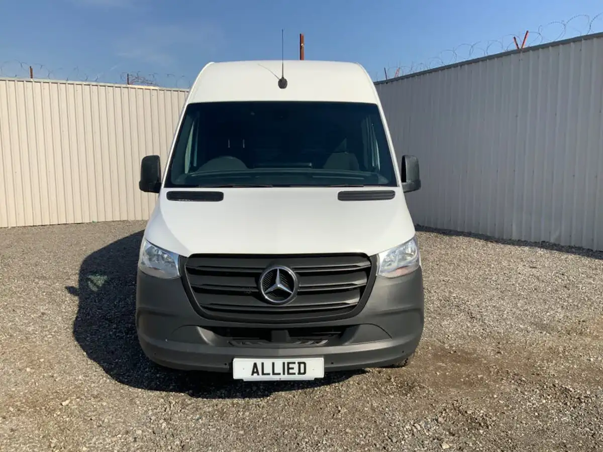 2020-mercedes-benz-sprinter-20cdi-315-l1h1-progressive-big-1