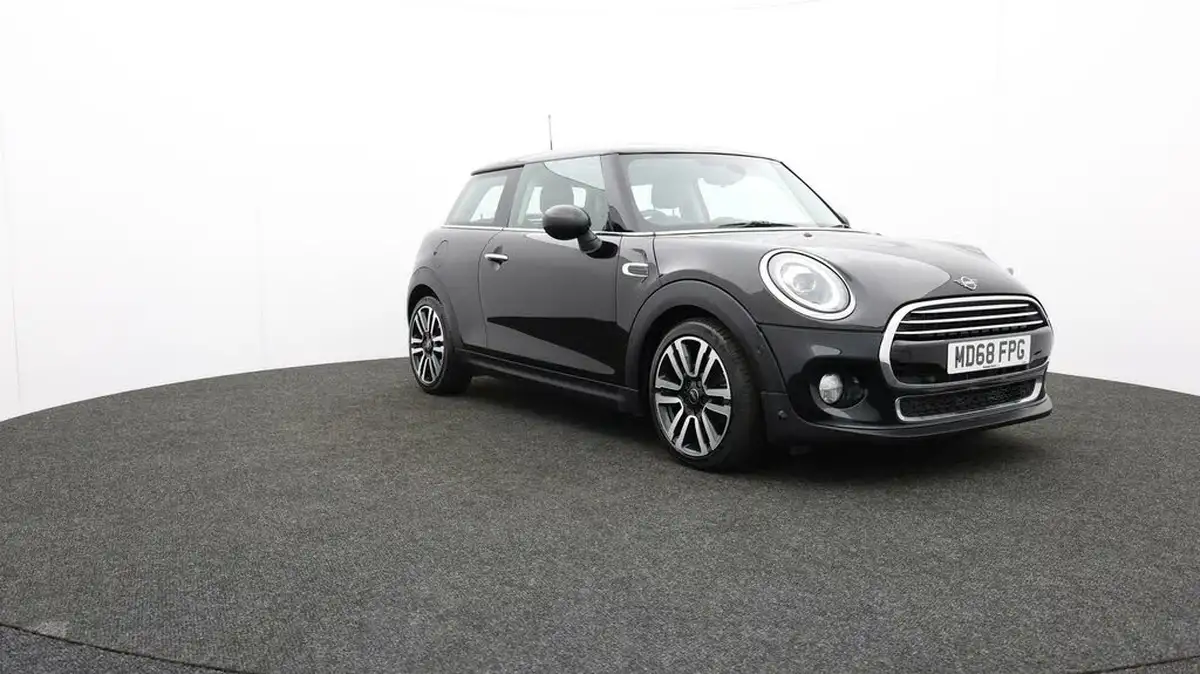 2019-mini-cooper-15-cooper-exclusive-134bhp-ss-hatchback-3d-auto-big-21