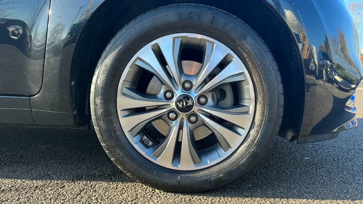 2019-kia-venga-16-3-auto-big-17