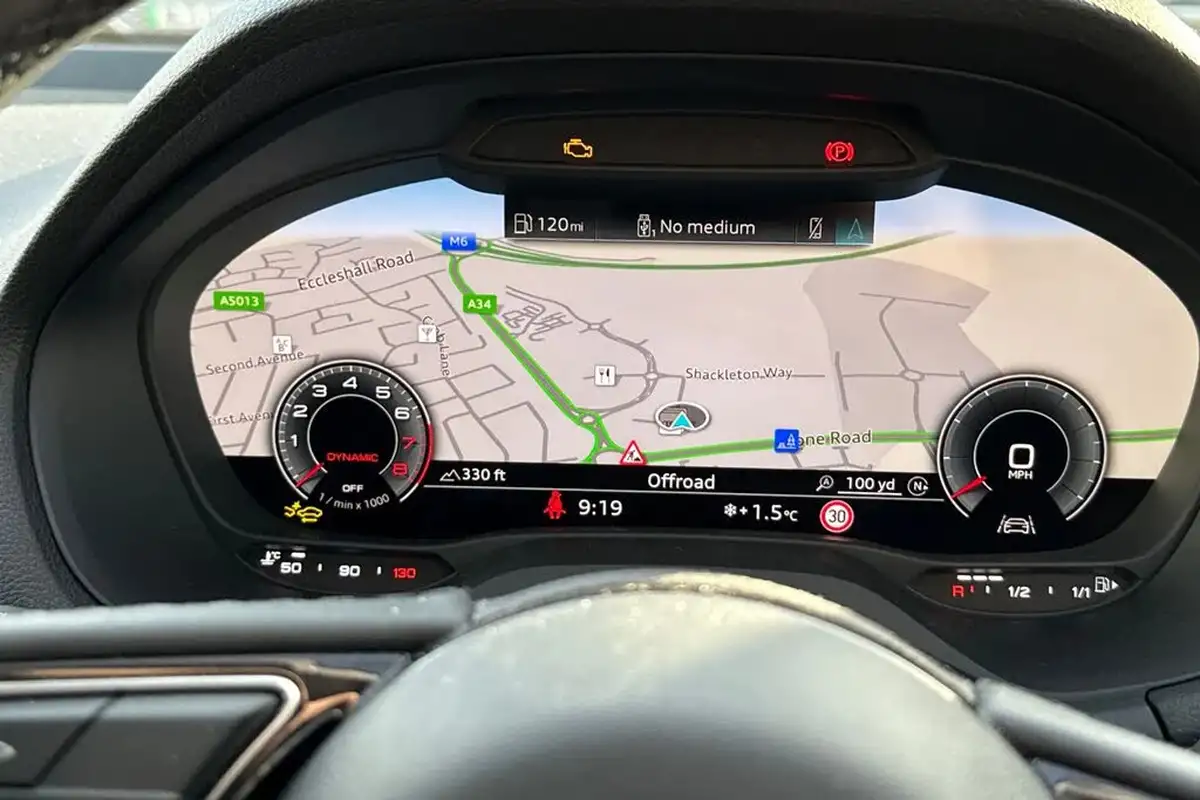 2024-audi-q2-15-35-tfsi-sport-big-51