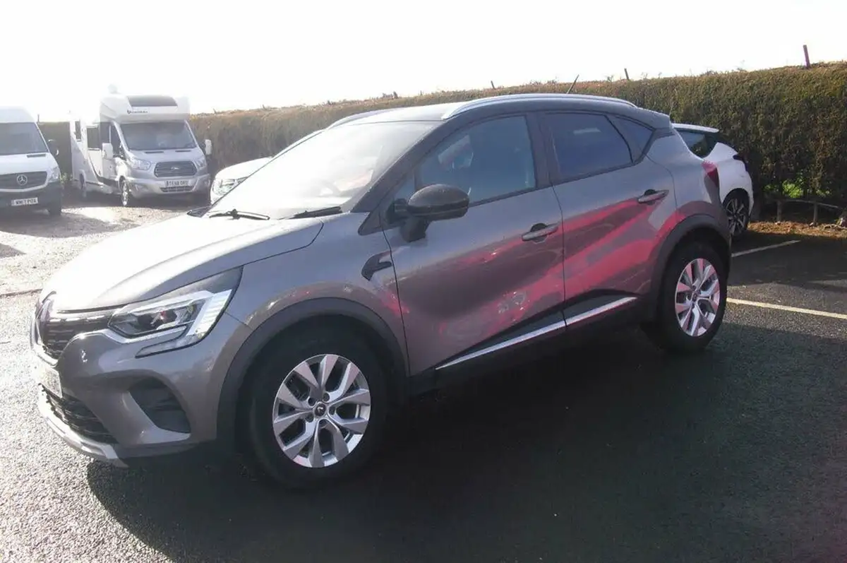 2020-renault-captur-15dci-iconic-95bhp-big-1