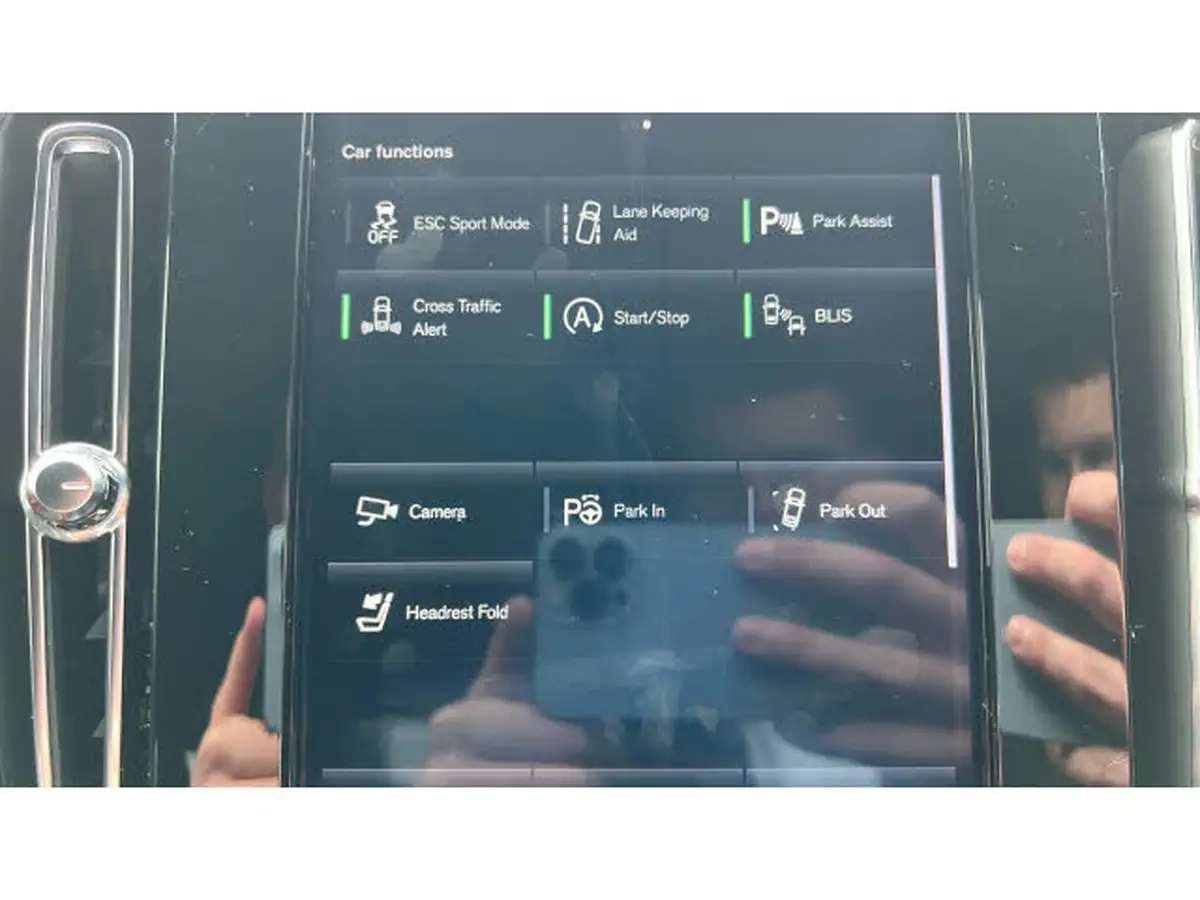 2018-volvo-xc40-20td-d4-first-edition-big-41