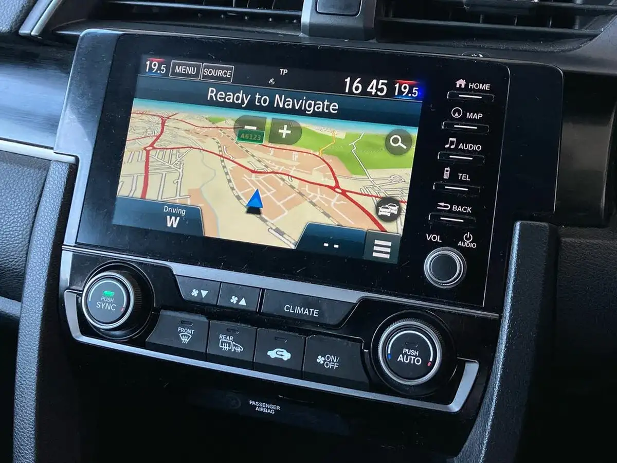 2020-honda-civic-10-vtec-turbo-sr-hatchback-5d-big-62
