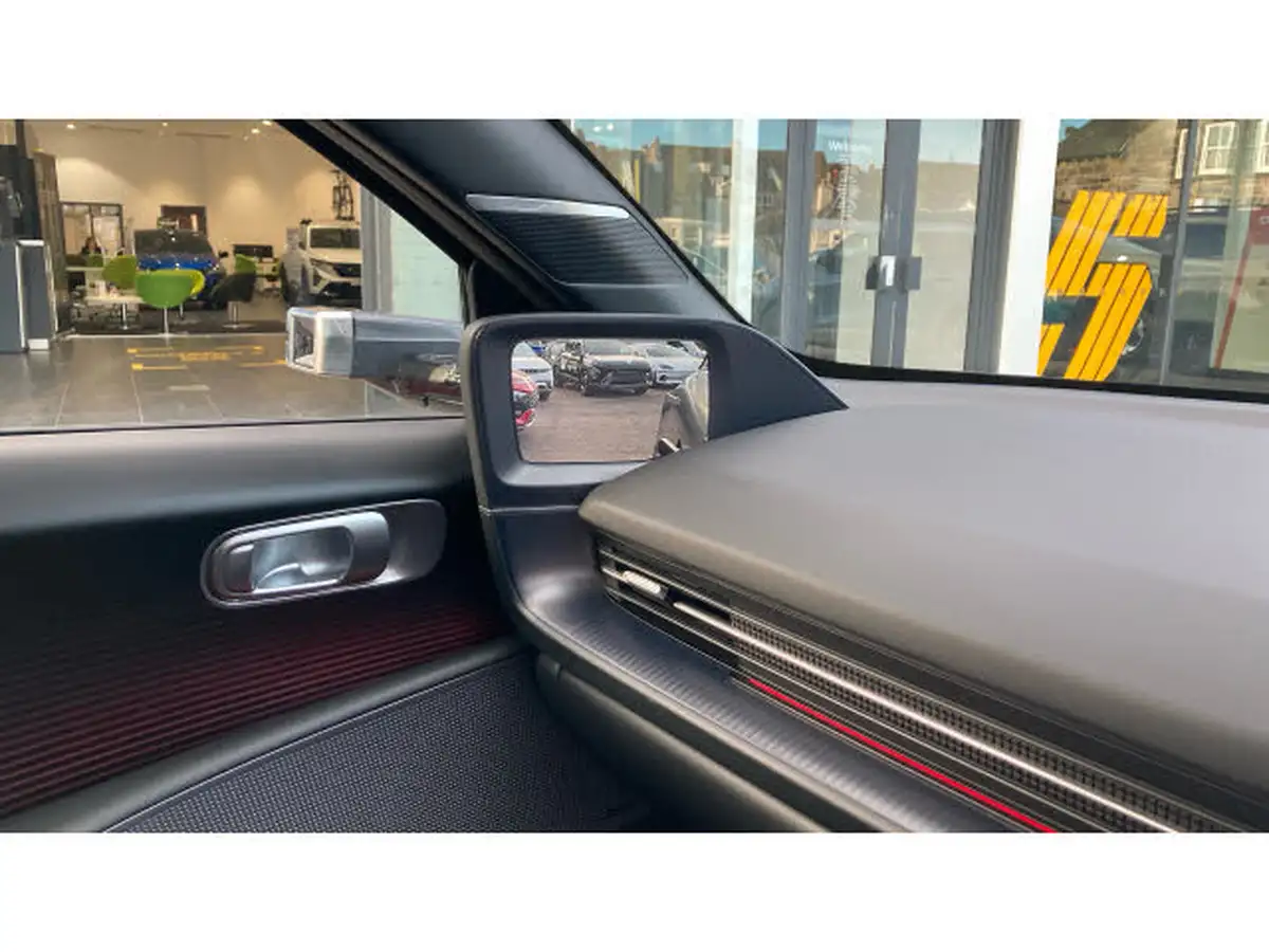 2024-hyundai-ioniq-6-e-ultimate-325ps-dual-motor-awd-big-21