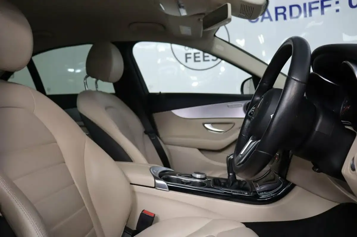2019-mercedes-benz-c-class-16-c180-sport-ss-saloon-4d-big-18