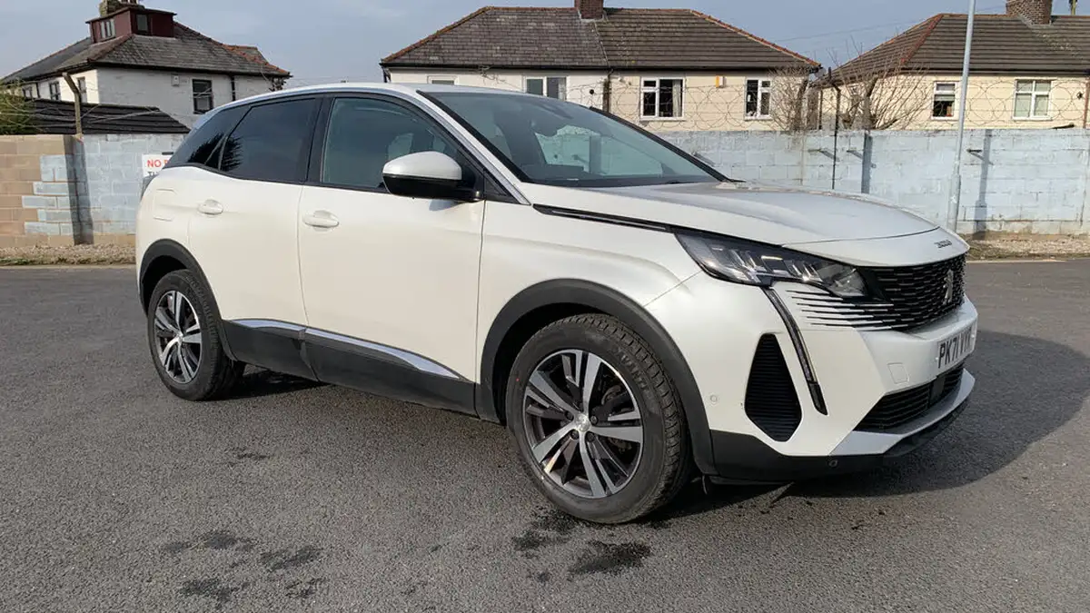 2021-peugeot-3008-suv-12-puretech-allure-eat8-big-47