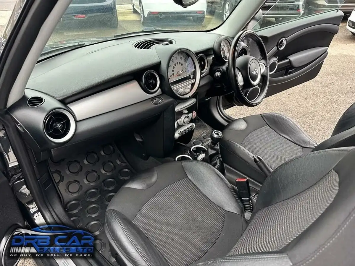2010-mini-clubman-16-cooper-122bhp-big-18