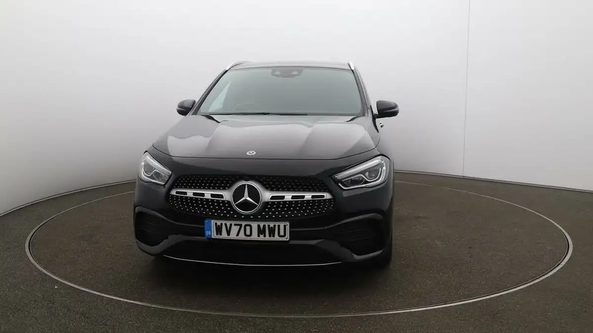 2020-mercedes-benz-gla-class-13-gla-200-amg-line-premium-big-30