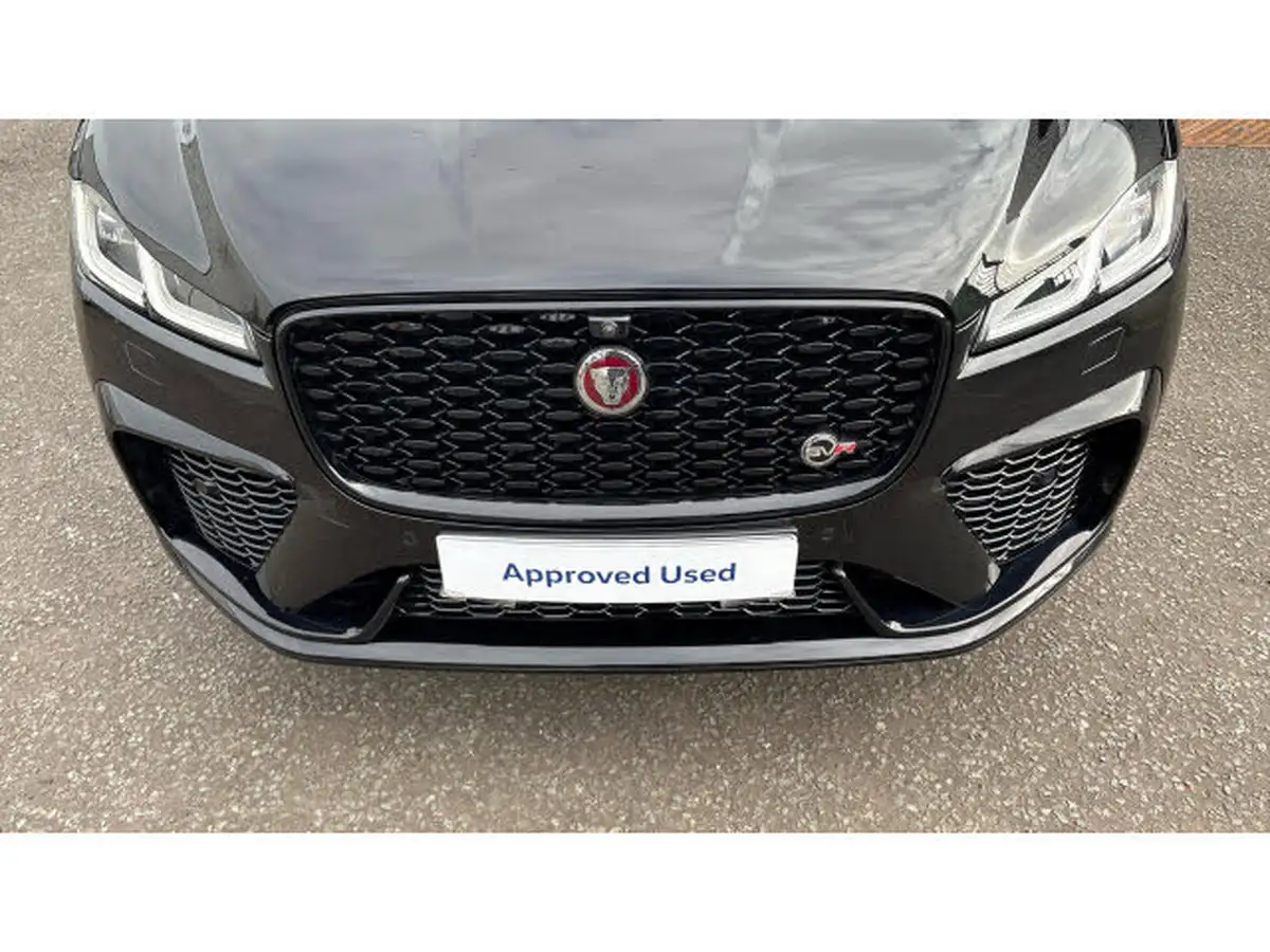 2022-jaguar-f-pace-50-v8-p550-svr-big-41