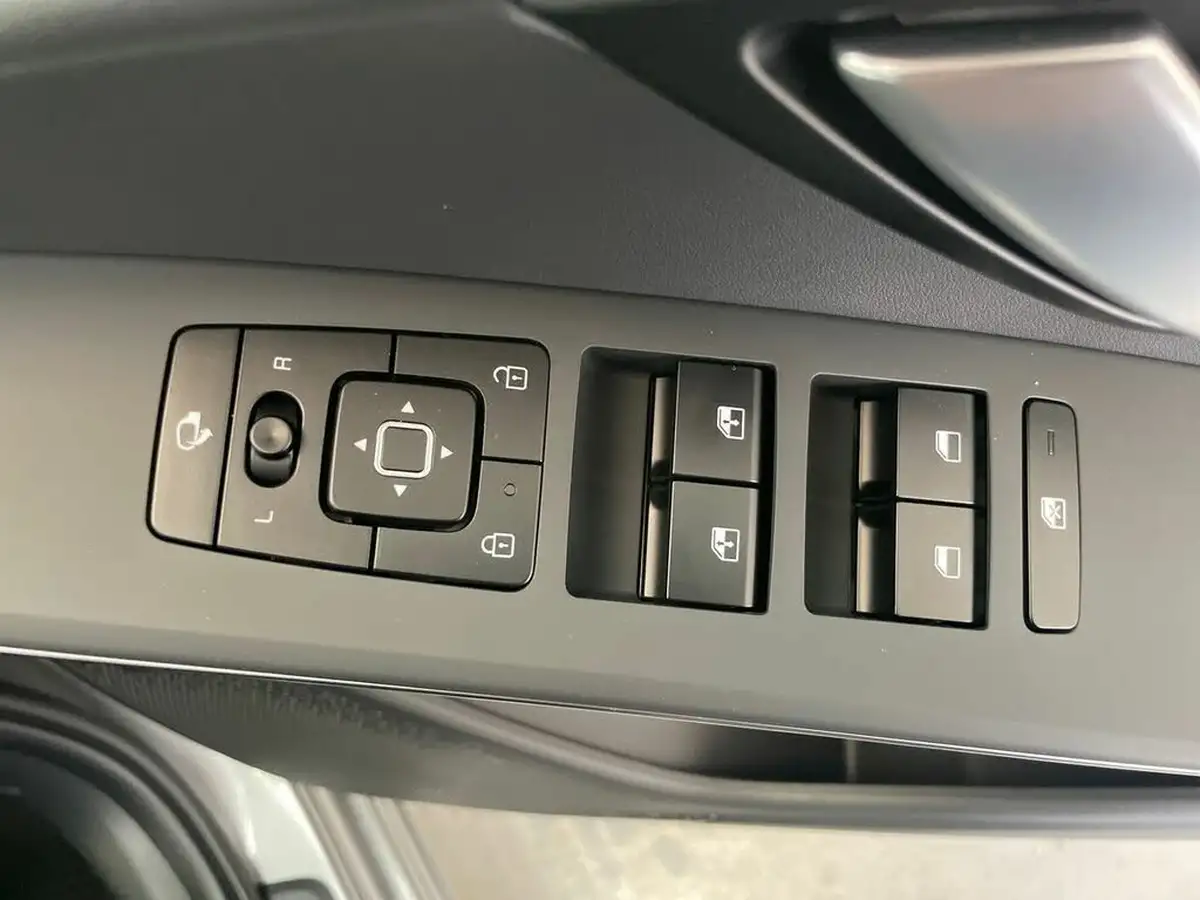 2024-kia-niro-16-gdi-139bhp-hev-132kwh-big-29