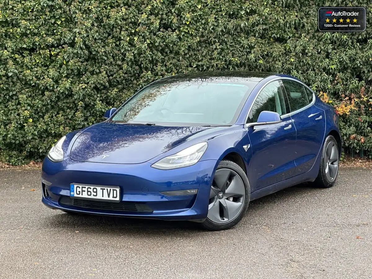 2019-tesla-model-3-e-long-range-4x4-big-32