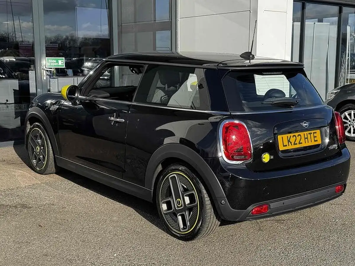 2022-mini-cooper-e-cooper-s-2-big-16