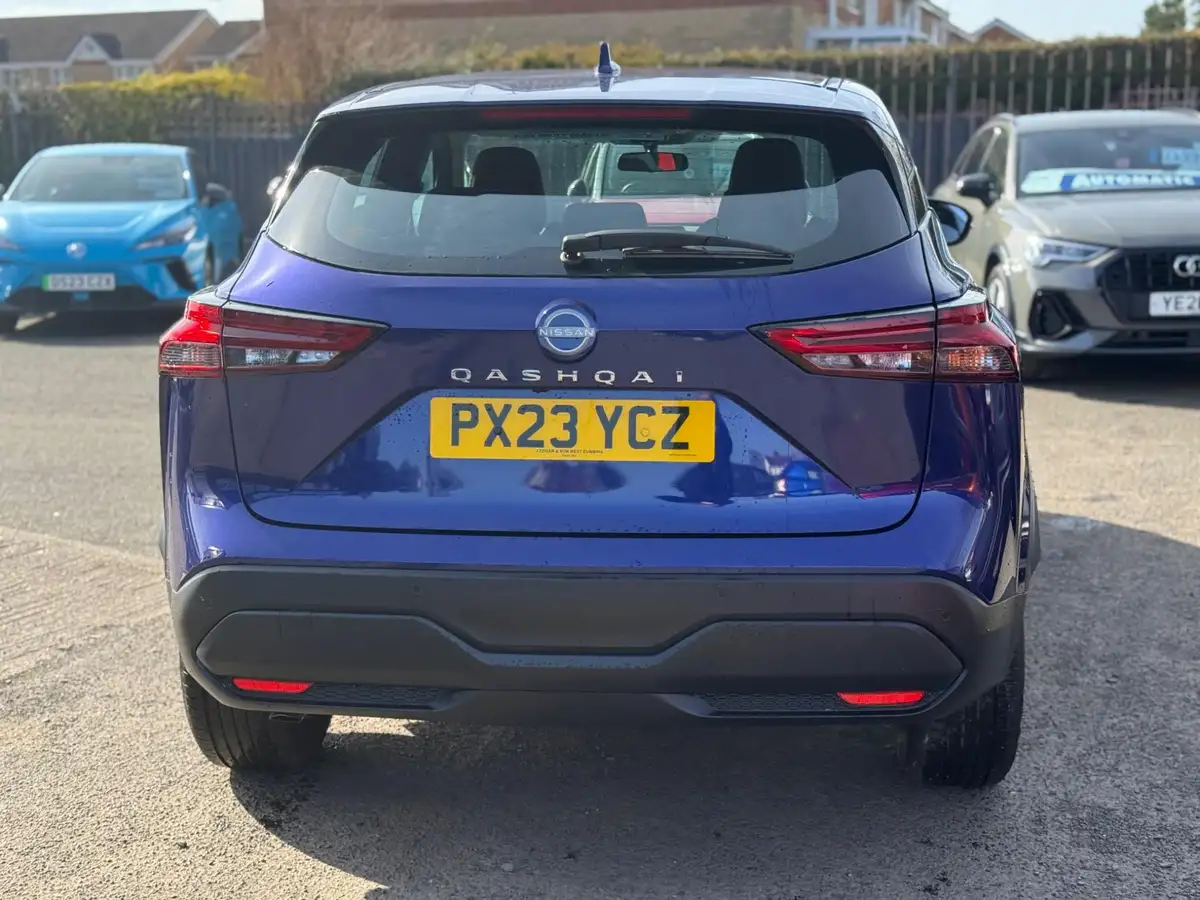 2023-nissan-qashqai-13-dig-t-acenta-premium-140ps-big-11