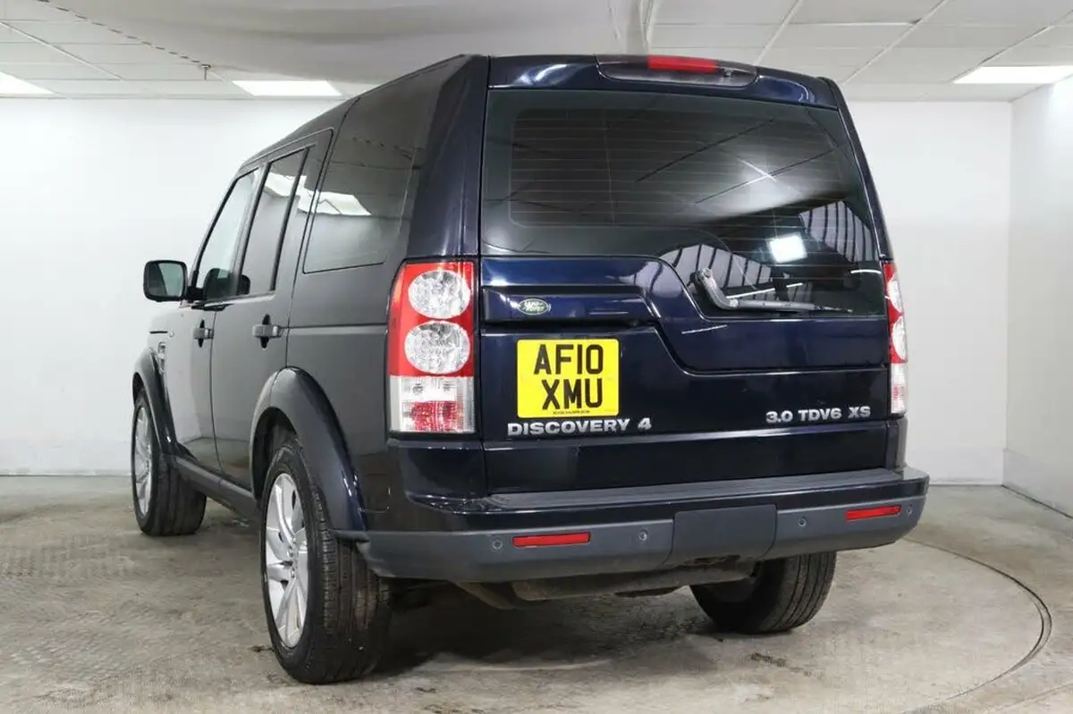 2010-land-rover-discovery-4-30tdv6-xs-big-3